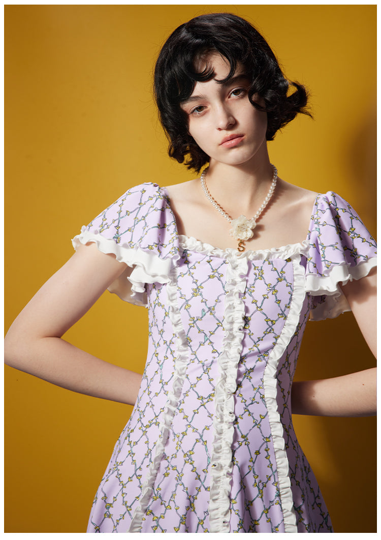 Purple flying sleeved dress, covering flesh, conservative little girl one piece swimsuit, high-end sense swimsuit